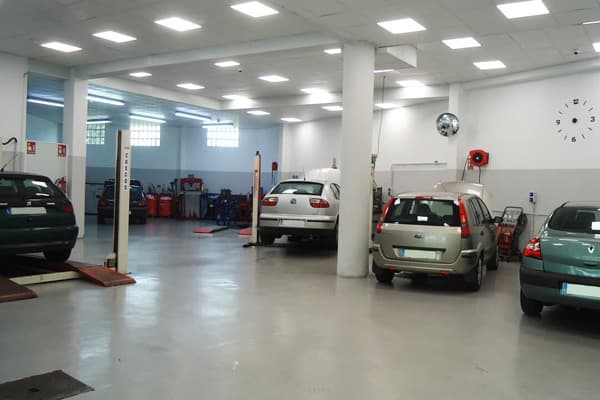 Taller de coches en Ferrol